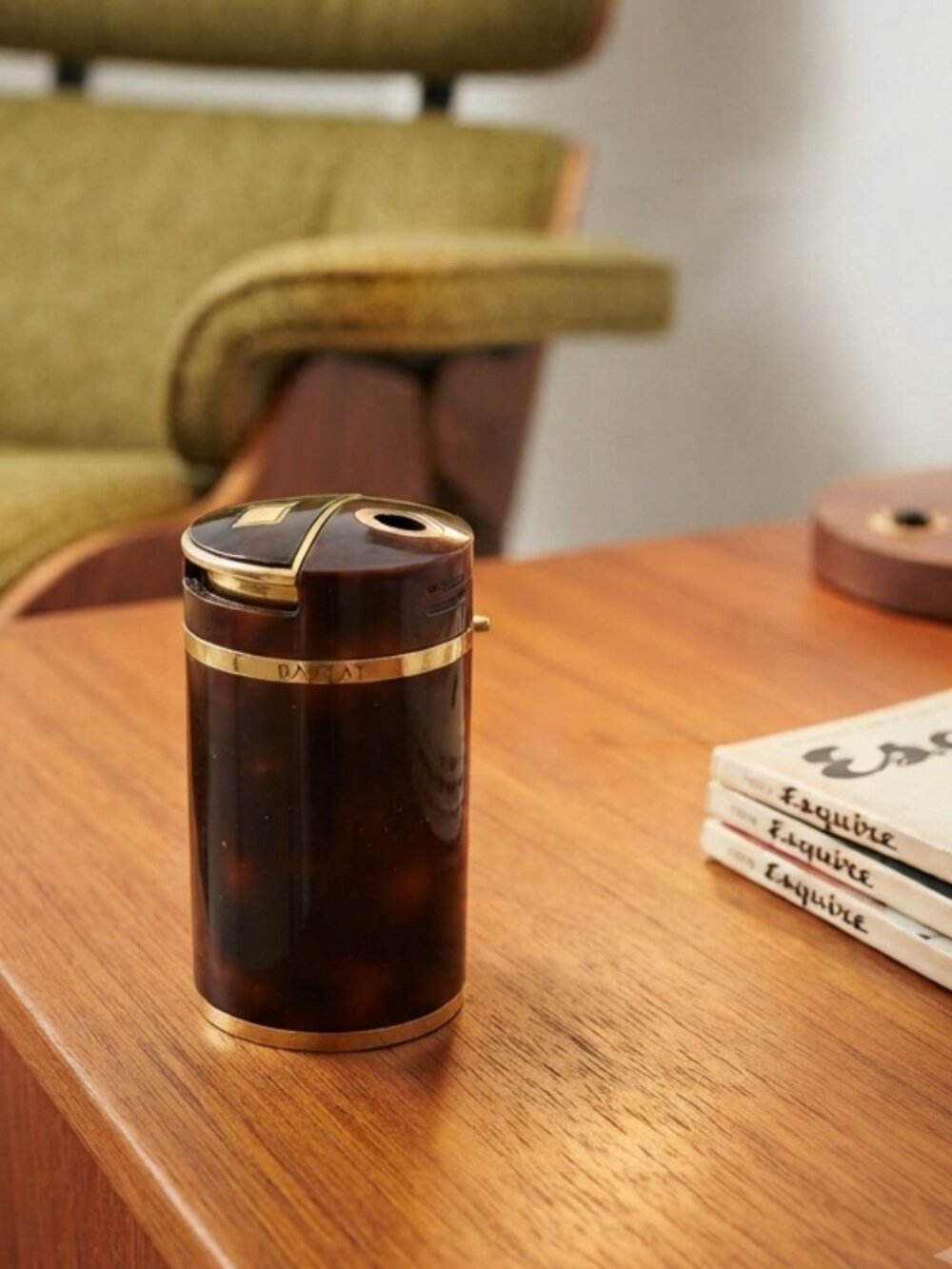 Vintage Battat Table Top Lighter